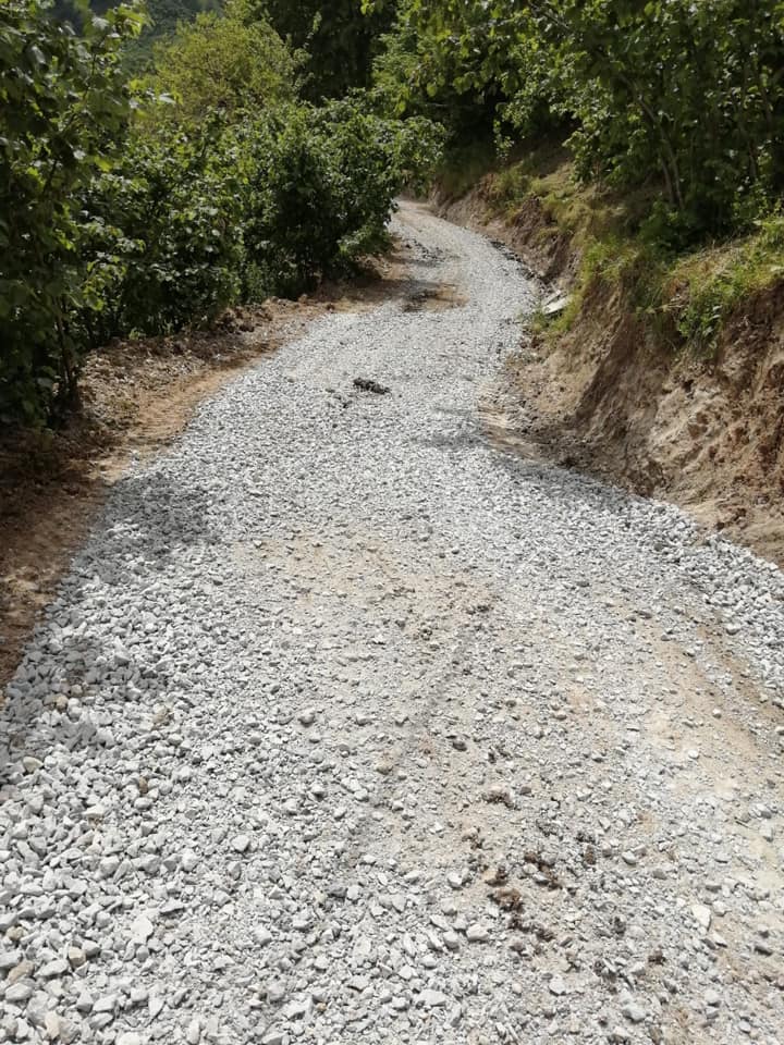 Kale Mahallemizde yol bak�m onar�m �al��malar�